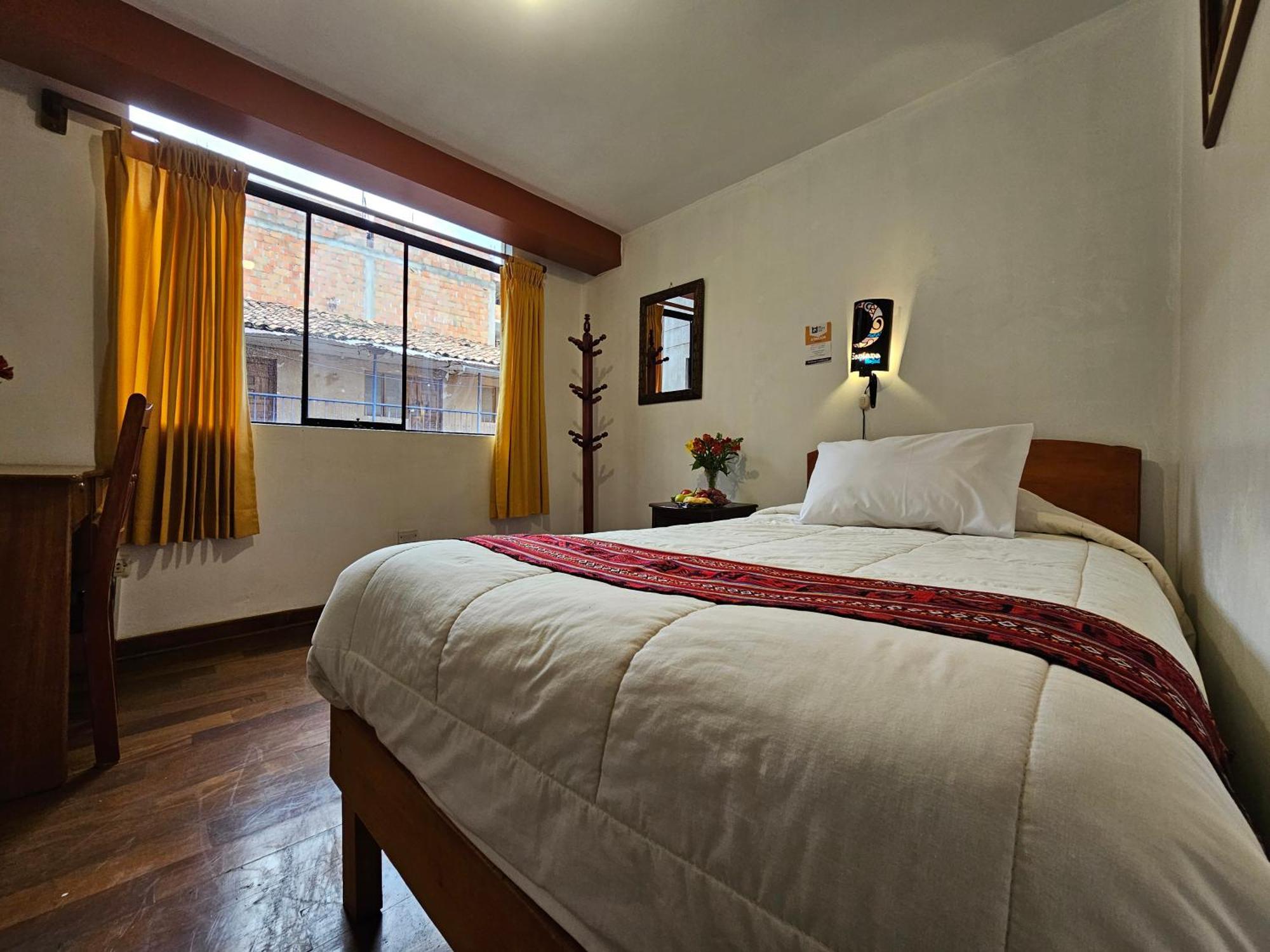 Hostal Con Vista A La Ciudad Santa Ana Cusco Exterior photo